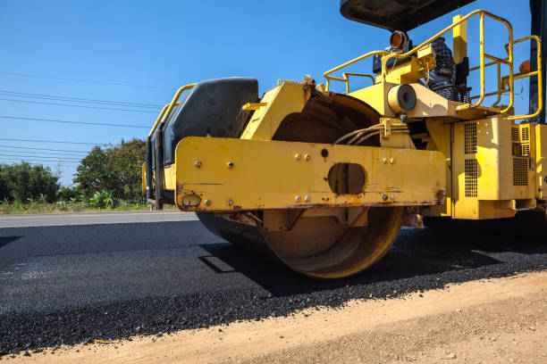 Best Driveway Paver Repair  in Paramount, CA